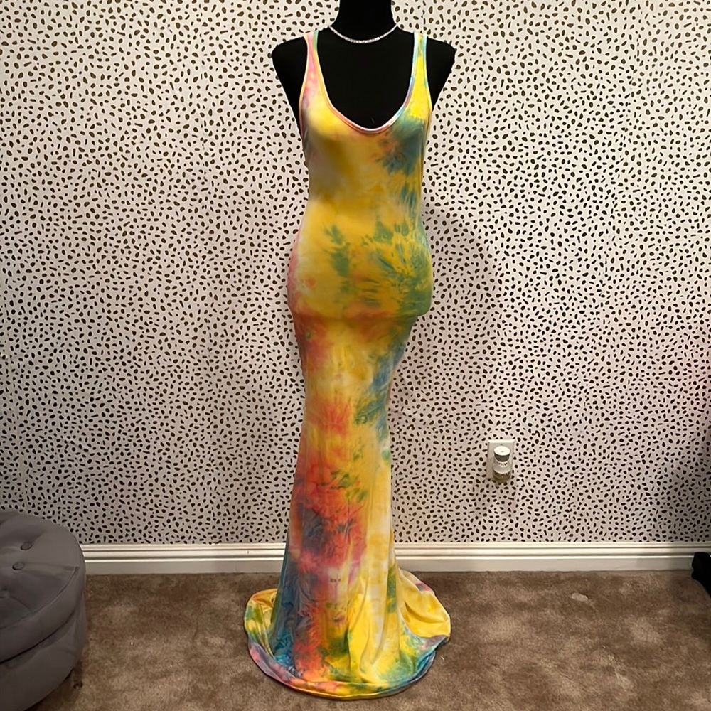 Die tye maxi dress